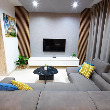 Beautiful 2br In The Heart Of San Ġwann